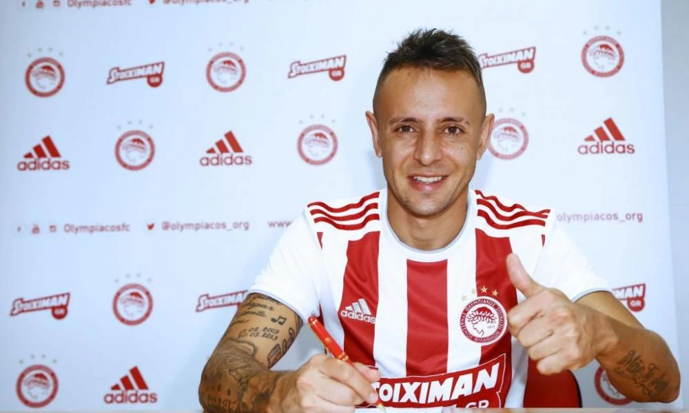 Ολυμπιακός: Ανακοίνωσε επίσημα την απόκτηση του Ραφίνια